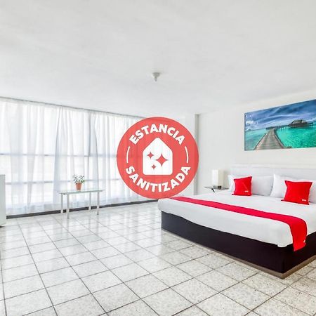 Oyo Hotel Del Llanito, Aguascalientes Exteriör bild