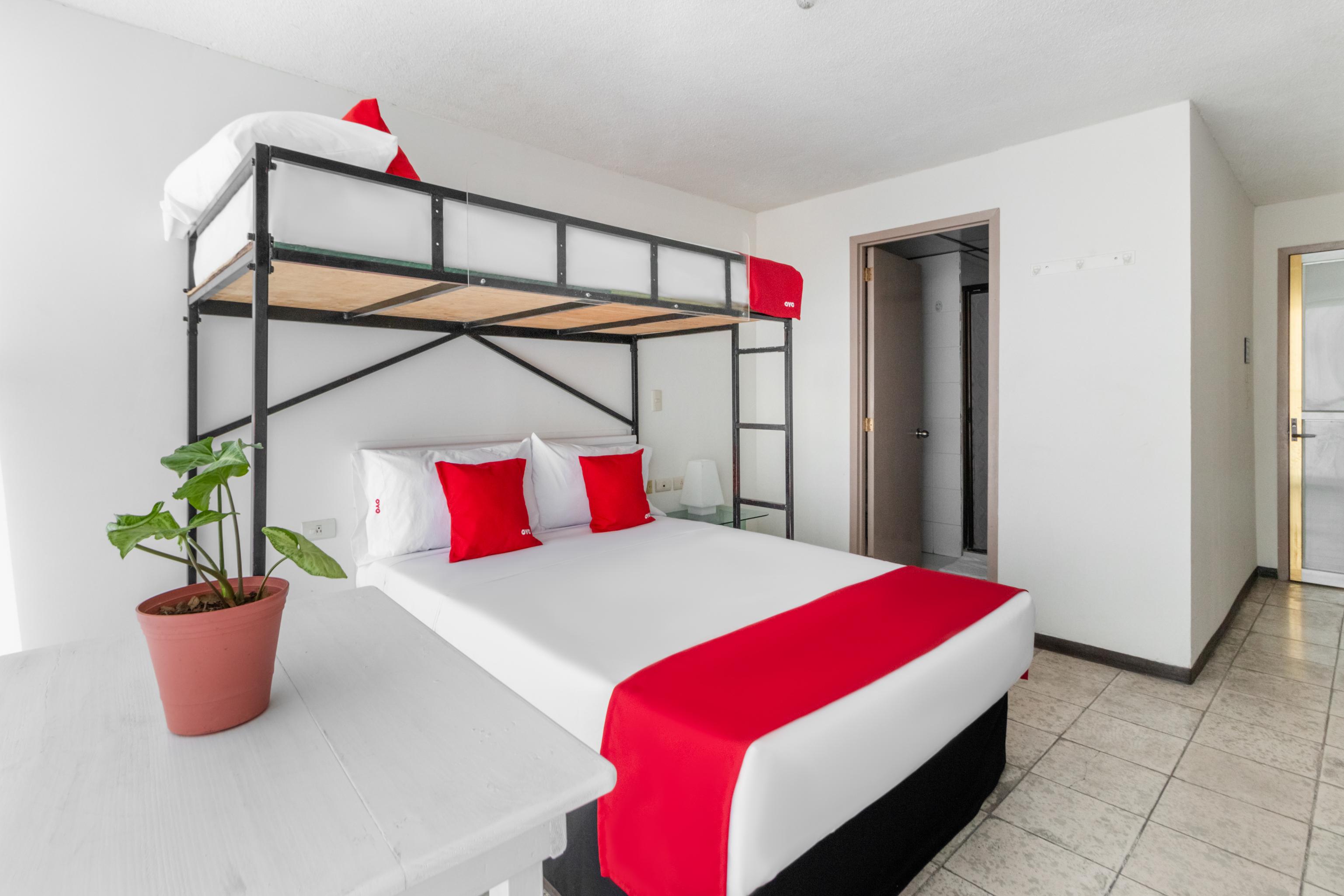 Oyo Hotel Del Llanito, Aguascalientes Exteriör bild