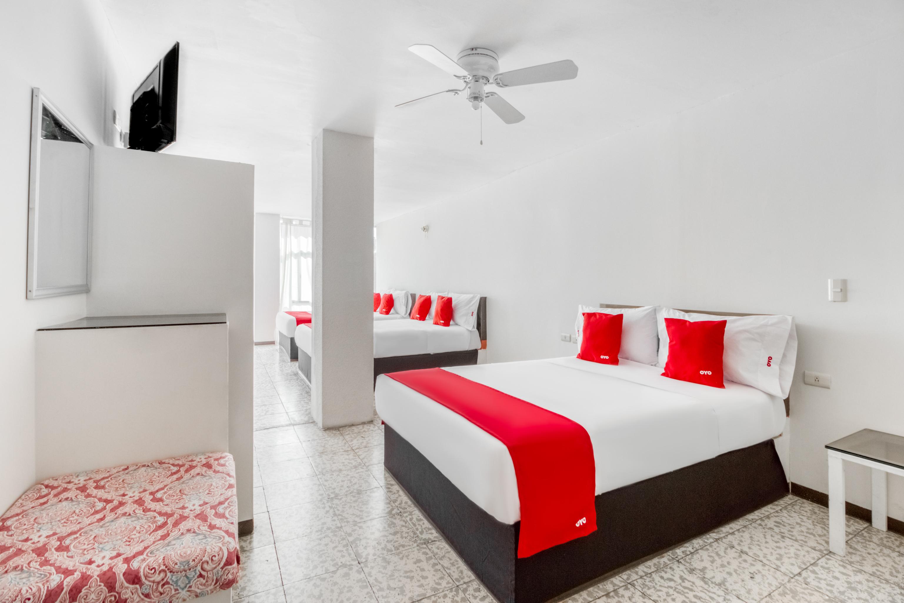 Oyo Hotel Del Llanito, Aguascalientes Exteriör bild