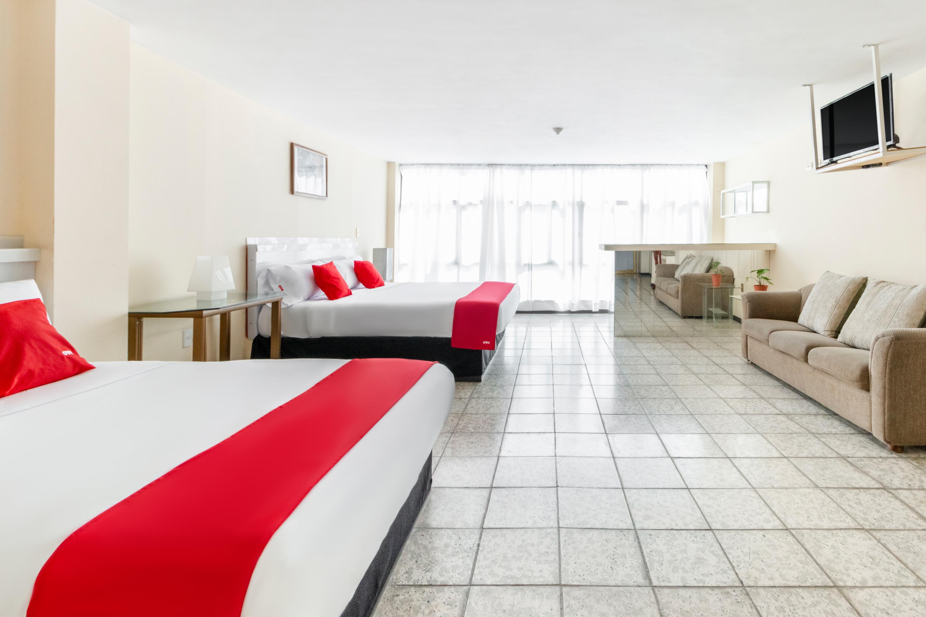 Oyo Hotel Del Llanito, Aguascalientes Exteriör bild