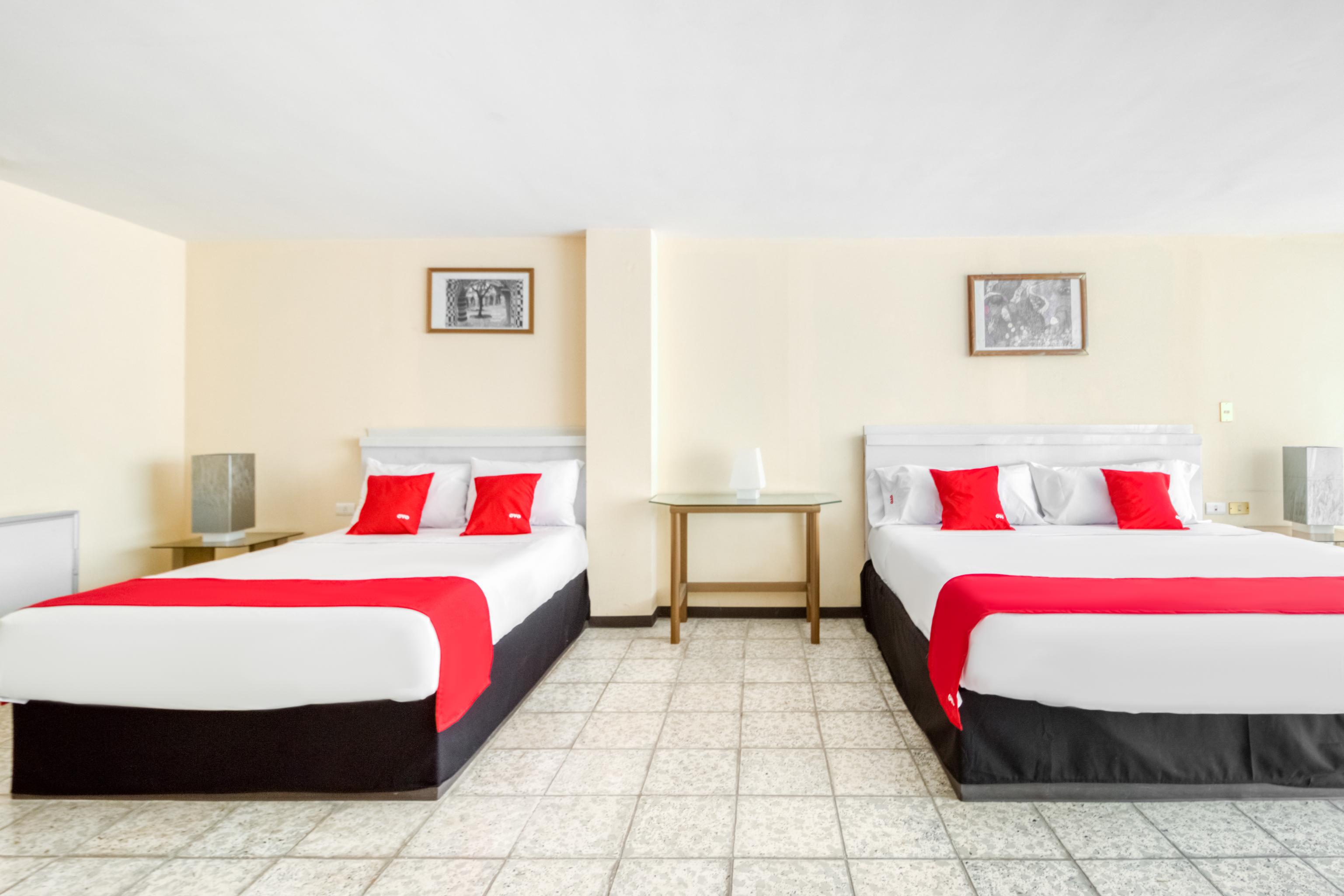 Oyo Hotel Del Llanito, Aguascalientes Exteriör bild