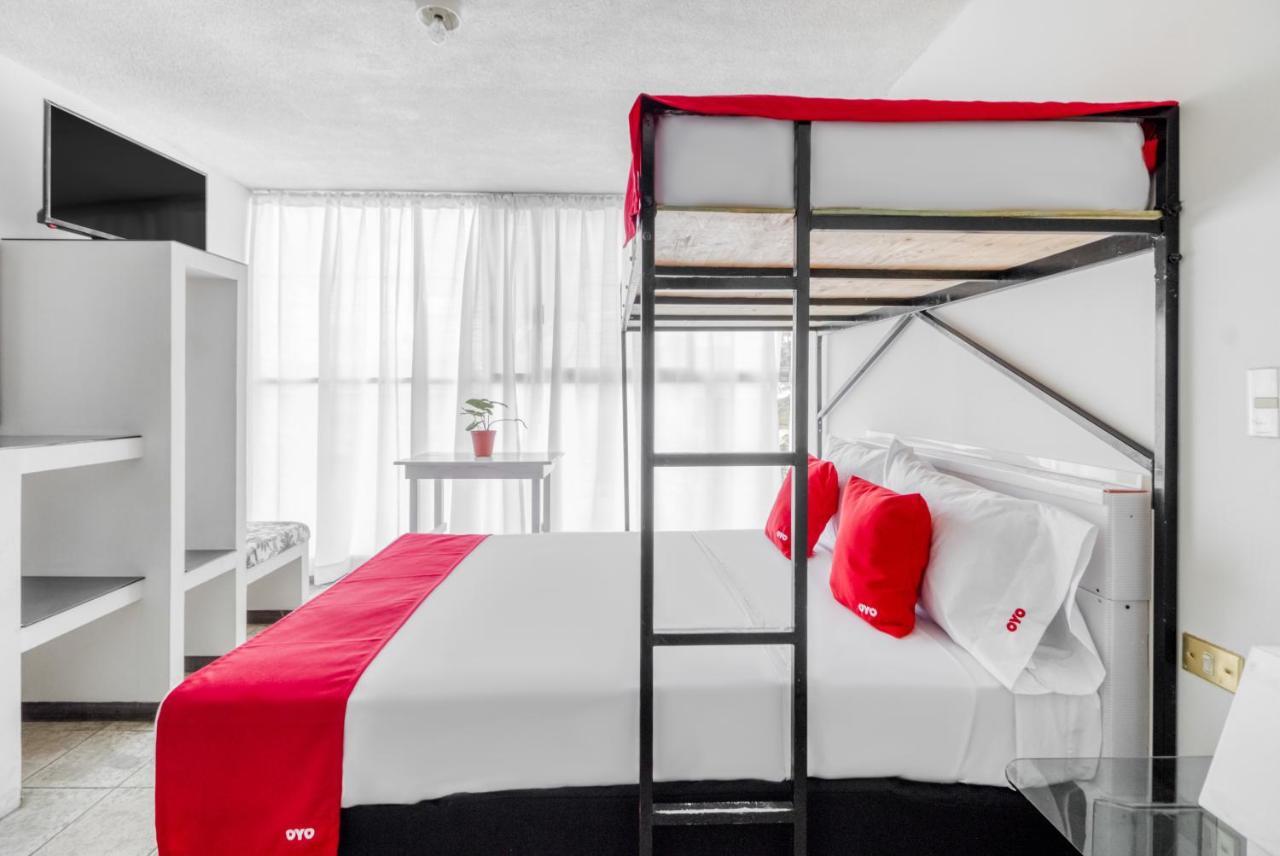 Oyo Hotel Del Llanito, Aguascalientes Exteriör bild